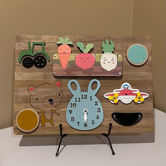 Busy Boards - Picture 6 of 16